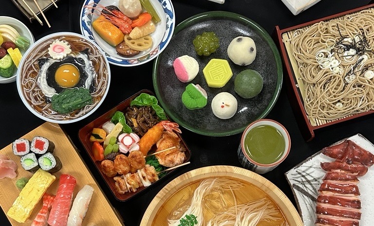 Food Replicas